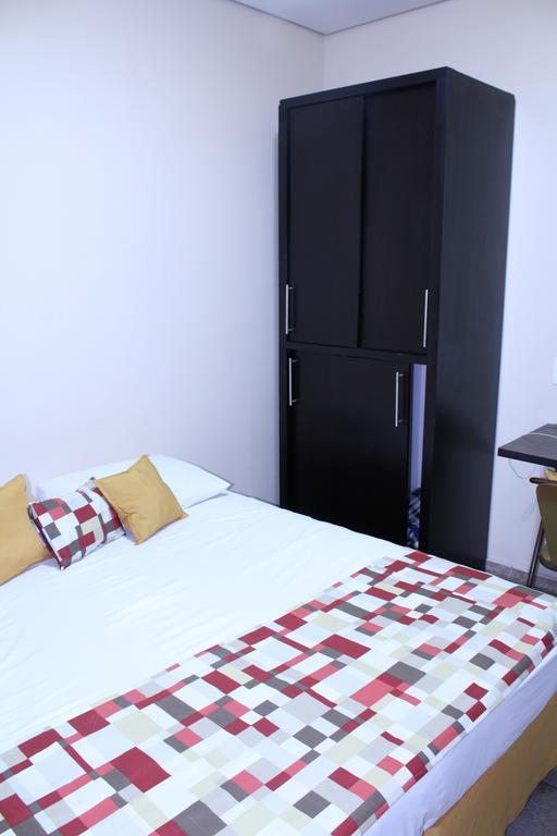 Hotel Dom Henrique Timóteo Buitenkant foto